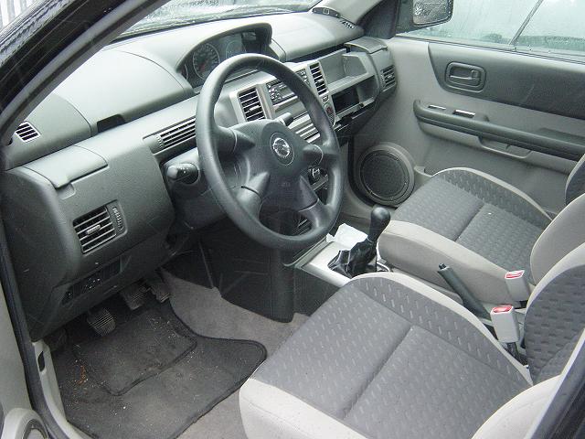 left hand car NISSAN X TRAIL 2.0i Classic 4x4